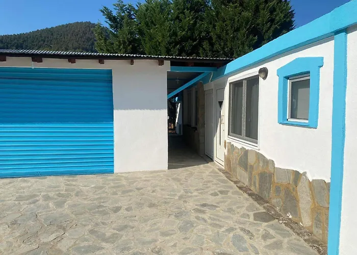 Tasos Bi
